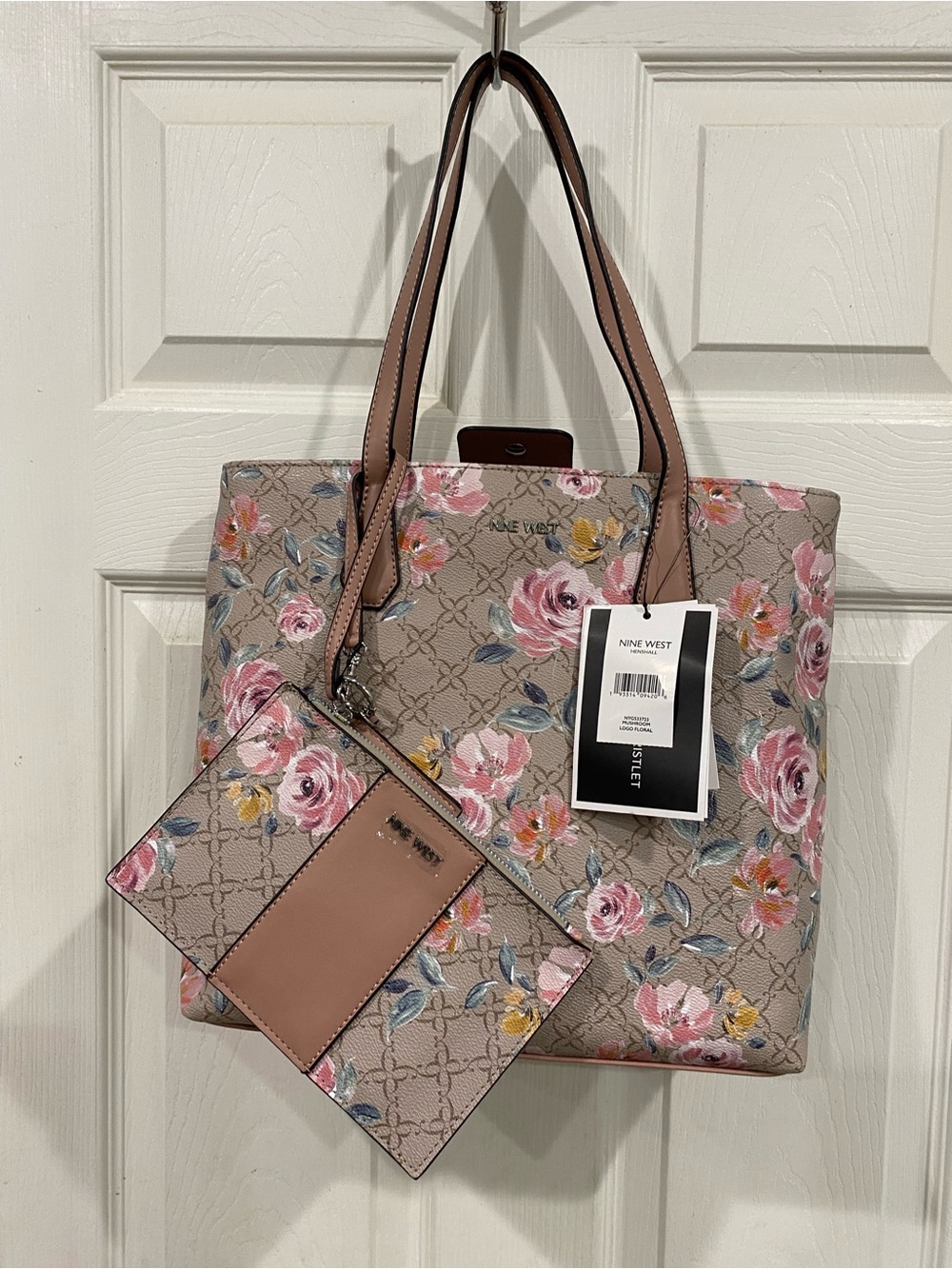 Nine West purse with removable wristlet mushroom logo floral NWT